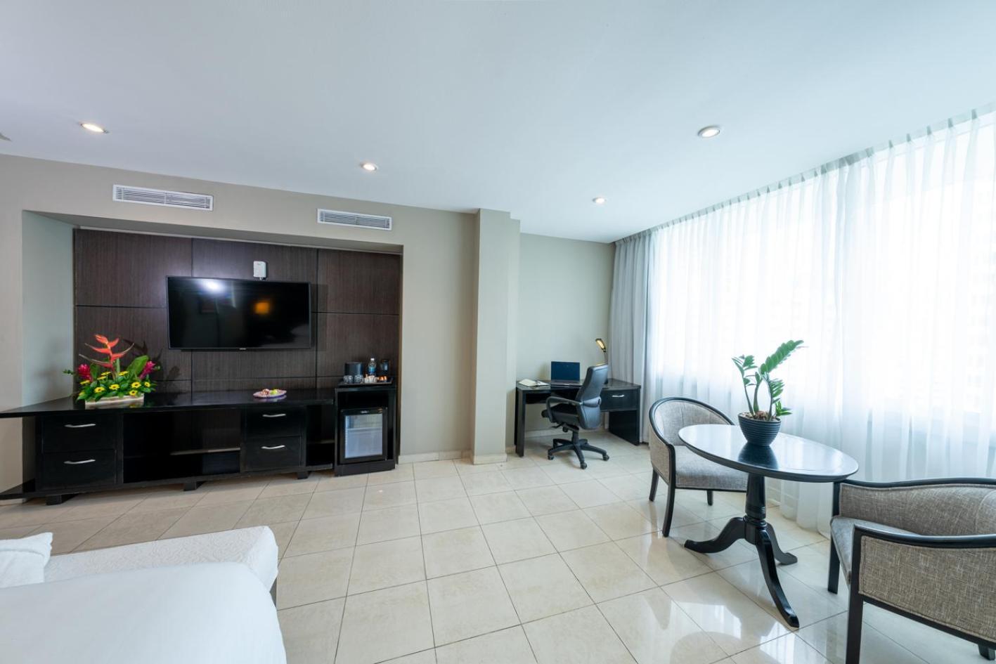 1 King Bed, Superior Room, City View,1606561175:JPEG