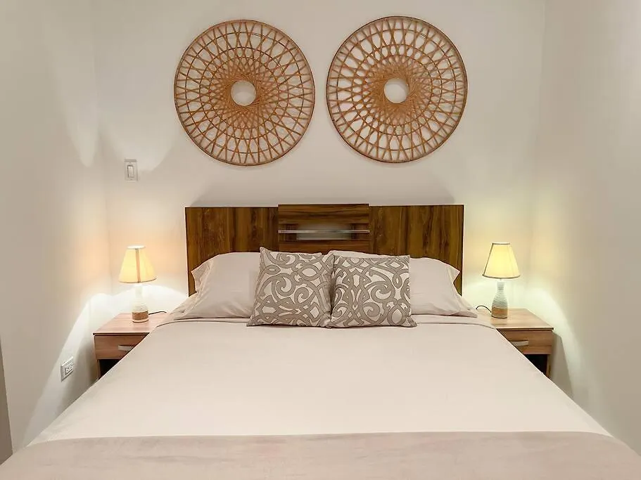 Apartamento en el Corazón de Casco Viejo Panamá 12-1