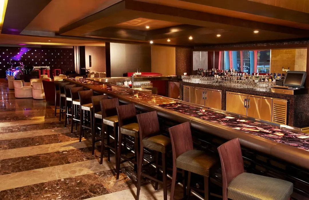 Megapolis Hotel Panama-1