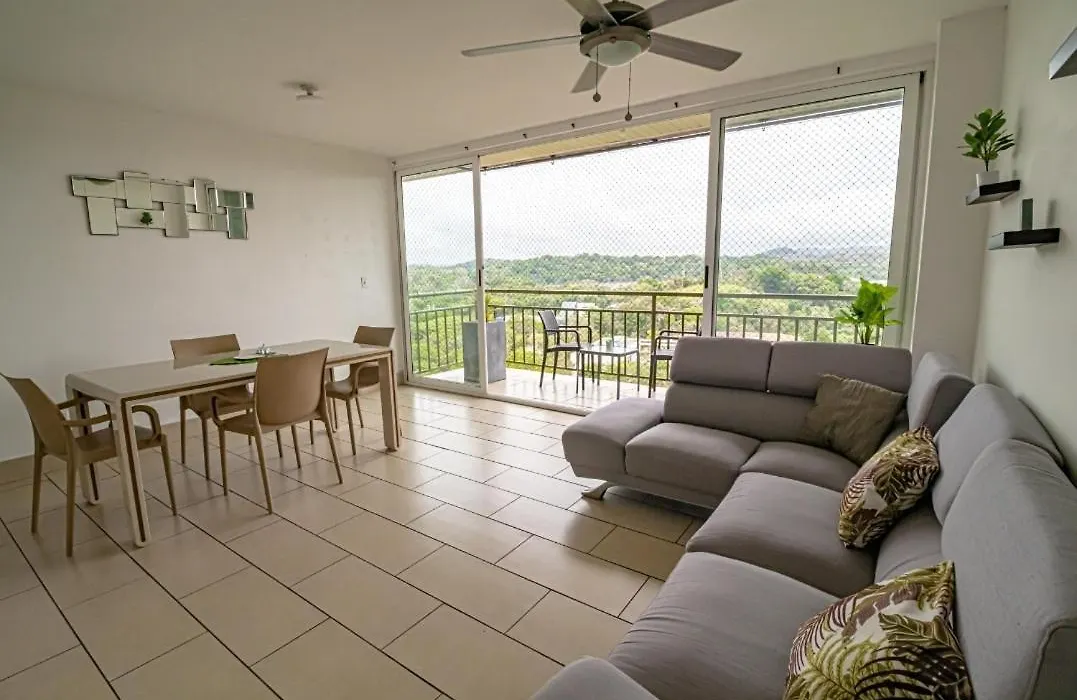 Hermosa Vista A La Naturaleza En Plena Ciudad De Panama-1