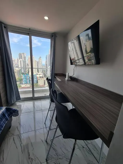 Apto-Estudio De Lujo En Panama 17E-1