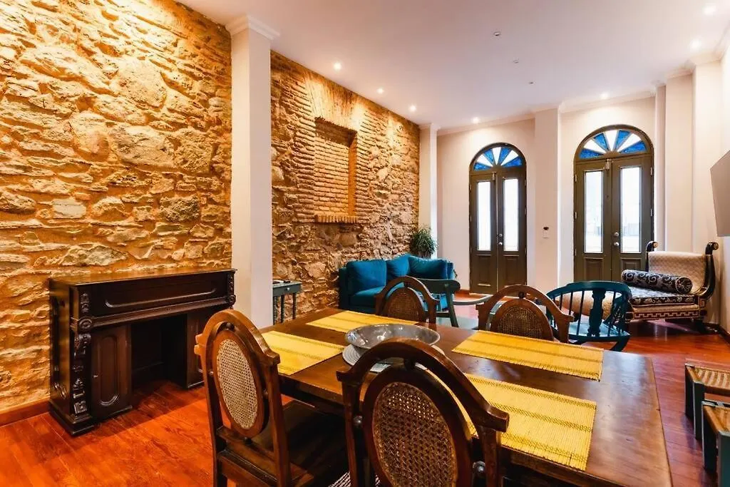 Hermoso Y Acogedor Apartamento En Casco Antiguo By Domus Rentals-1