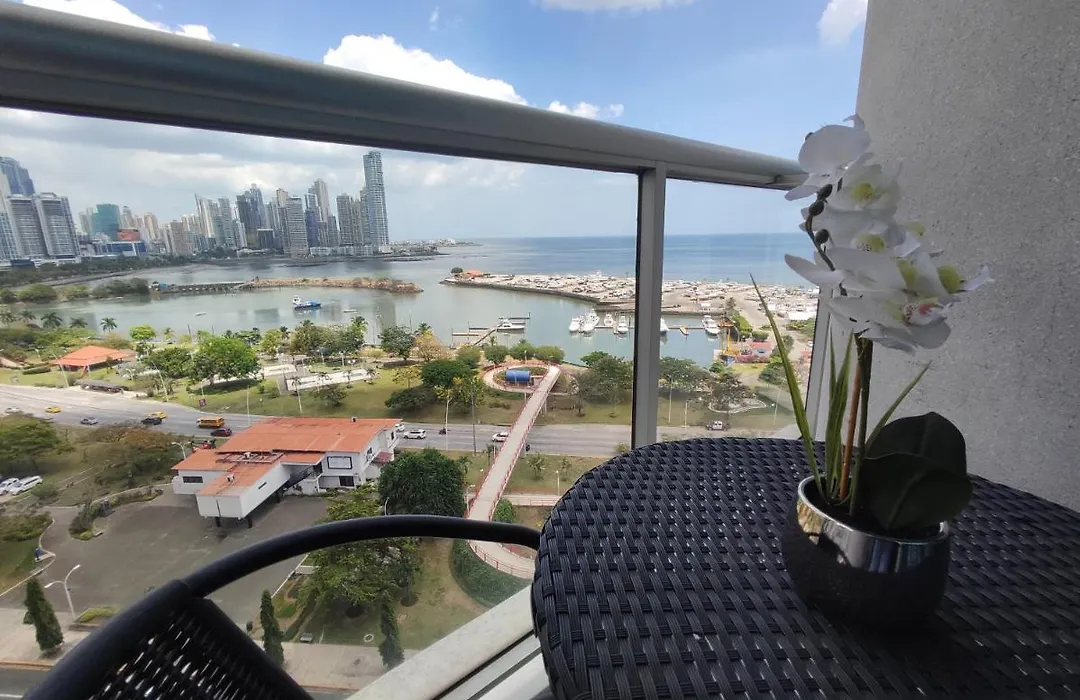 Yacht Club Panamá.-1