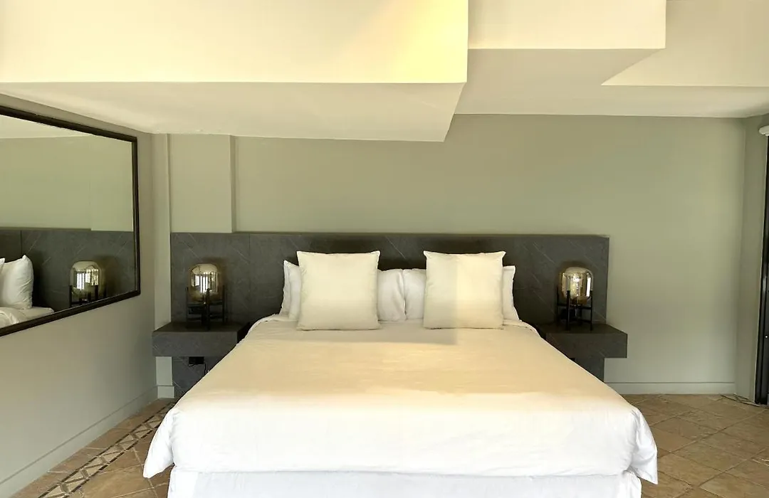 Amazinn Places Penthouse Deluxe, Skyline And Private Rooftop-1