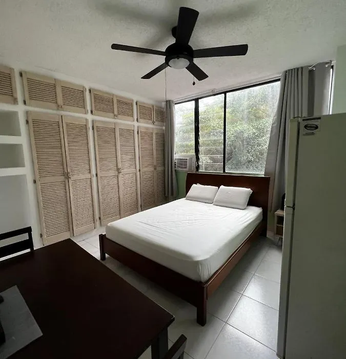 Habitacion Amplia Con Bano Privado En Apartamento Familiar-1