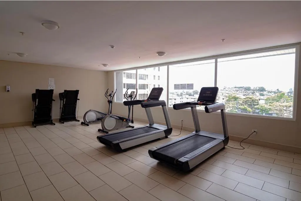 Centrico Con Hermosa Vista En La Ciudad De Panama-1