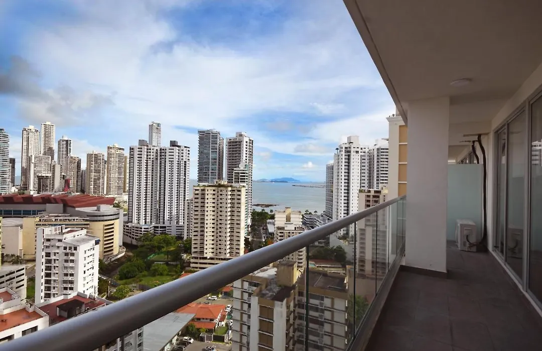 Desact - Breathtaking With Balcony City View Apartment - Ph Quartier Marbella-1