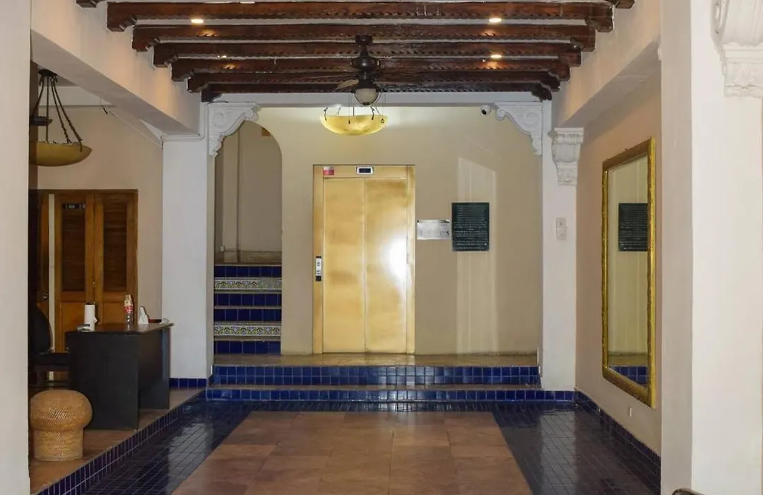 Best Location-Fancy Apartment In Cascoviejo-1
