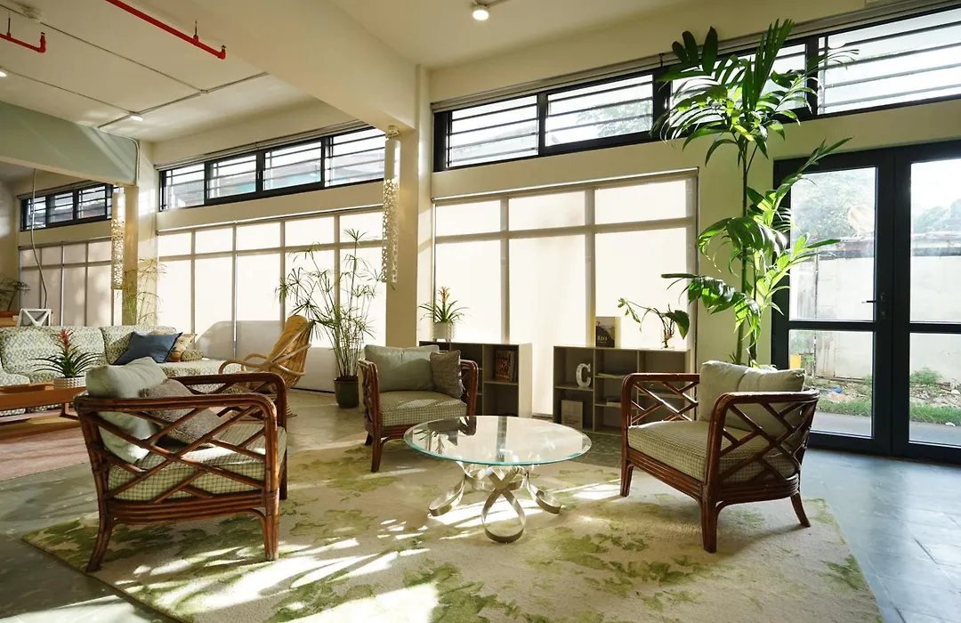 Beautiful Loft In Santa Ana-1