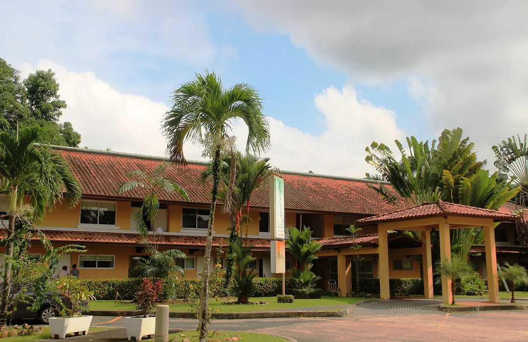 Albrook Inn-1