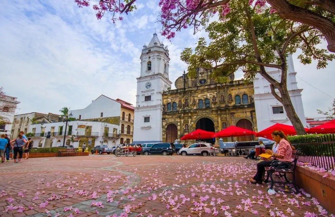 AmazINN Places Casco Viejo Duplex&Pool-1
