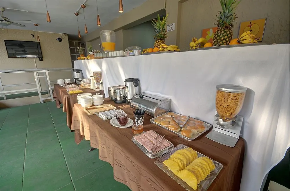 San Roque Hotel Panama-1