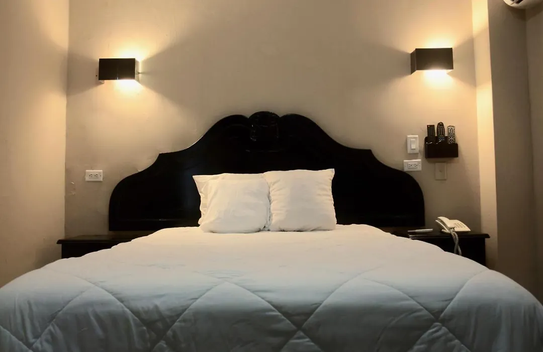 Hotel San Remo-1