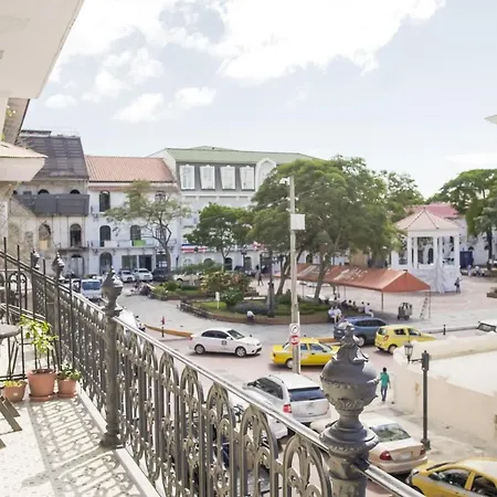 Central Apartment In Casco Viejo - View On Main Plaza-3