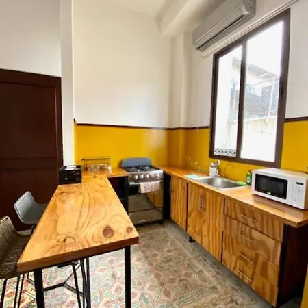 Casa Donovan 1918 Vive Casco Viejo Panama 5-3