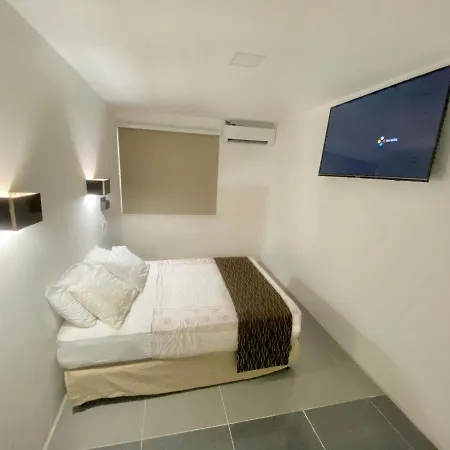 Hotel HSR-2