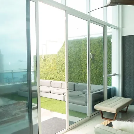 Panama Penthouse Ocean Views-3