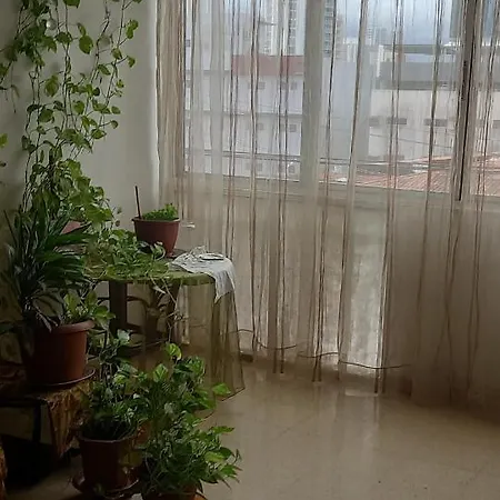 Visto Con Bano Privado,-3
