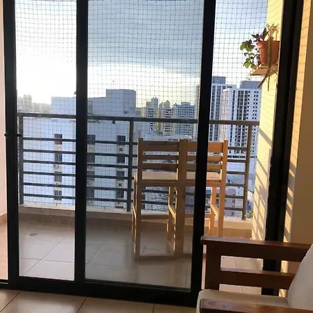 Calida Habitacion En Centrico Edificio Con Piscina Y Gimnasio-3