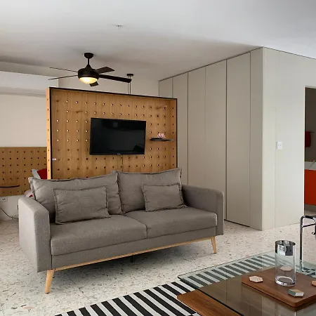 Studio In Casco Viejo With Patio By Master #6-3