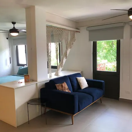 Studio With Balcony In Casco Viejo By Master #2-3