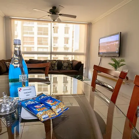 Apartamento Acogedor Bien Ubicado En La Ciudad De Panama-2