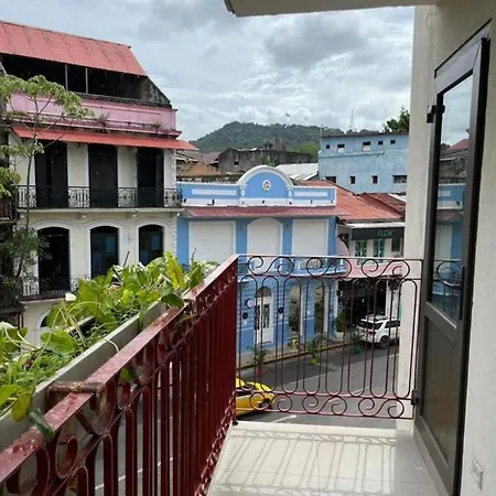 Studio With Balcony In Casco Viejo By Master #4-2