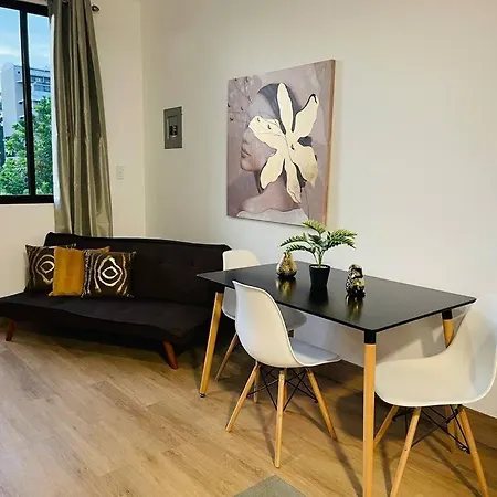 Fantastic Entire Apt In Downtown-3