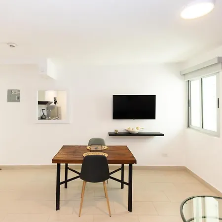 The Hats Apartment At Saba By Acomodo-3