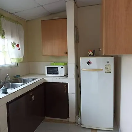 Se Alquila Comodo Apartamento.-3