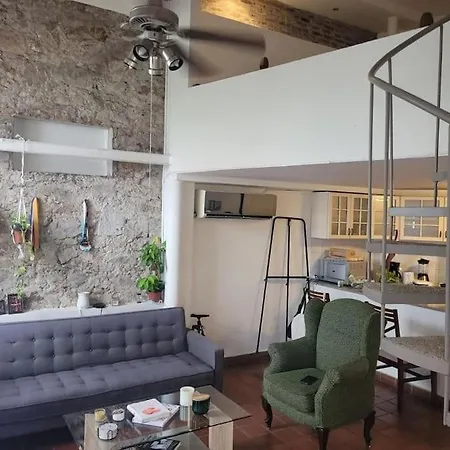 Studio Apartment With Spectacular Views-3