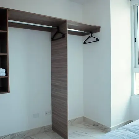 Hermoso Apartamento En El Centro De Panama-3