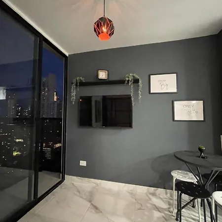 Apartamento A Estrenar En Calle 50 C/Cinta Costera-2
