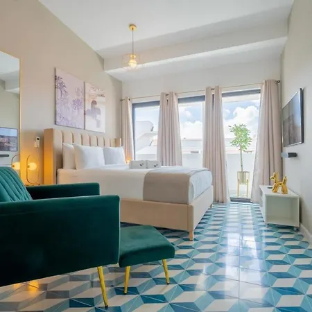 Spectacular Loft In Santa Ana, Casco Viejo-3