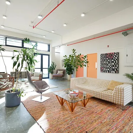 Beautiful Loft In Santa Ana-3