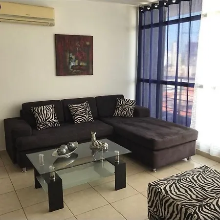 Beautiful Apartment, Privileged Location El Cangrejo-2