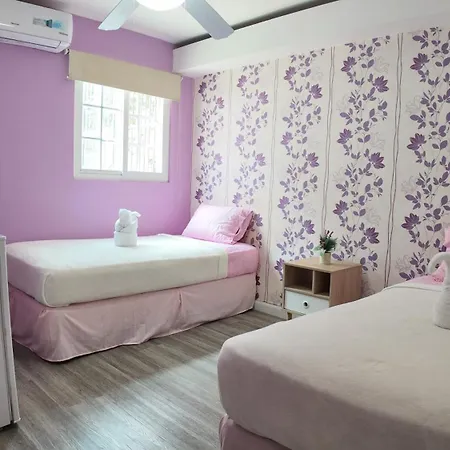 Hostal Familiar Carmencita-2