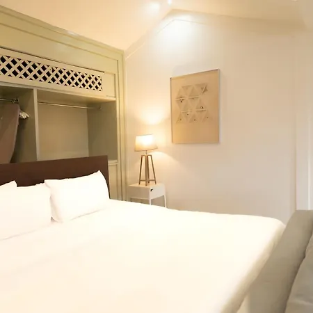 Amazinn Places Private Rooftop And Jacuzzi IX-2