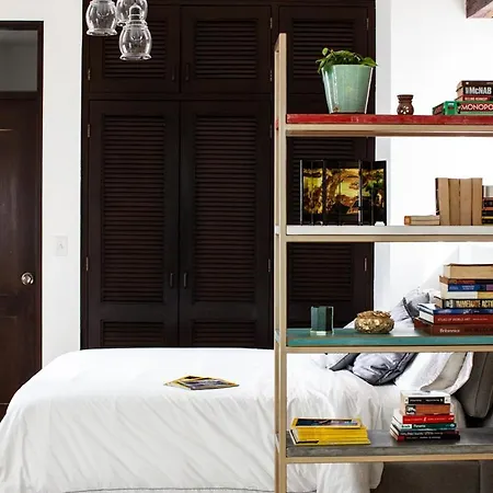 Small loft at Casa Neuman, Casco Antiguo-2