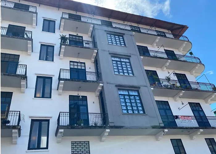 Casa Donovan 1918 Vive Casco Viejo Panama 4 Apartment
