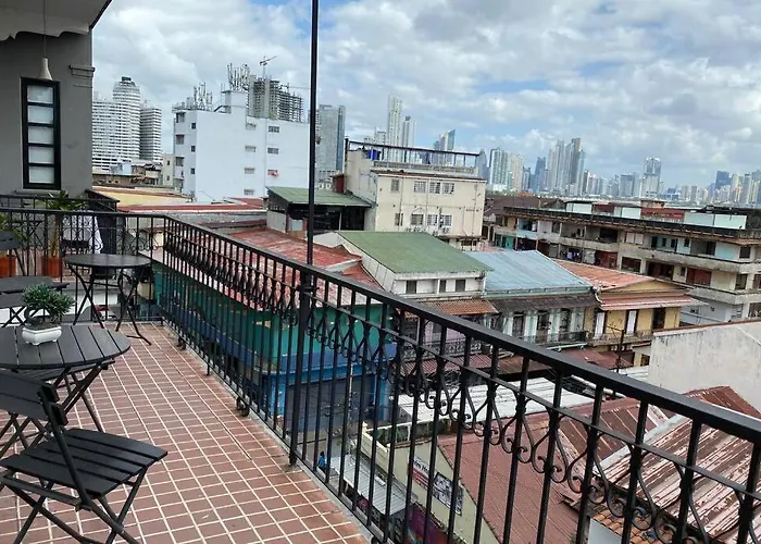 Casa Donovan 1918 Vive Casco Viejo Panama 7