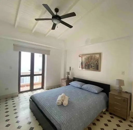 Perfect Location - Beautiful Apt In Casco Viejo