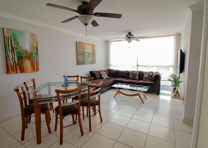 Acogedor Apartamento Con Excelente Ubicacion Panama Stadt