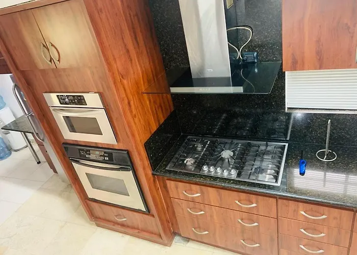 Villa Casa Duplex Privada Con Piscina Panamá