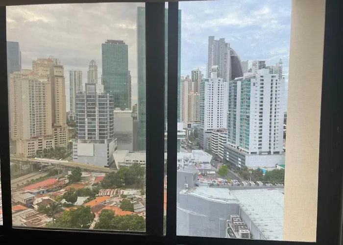 Pet friendly Centrally Located Condo 2 Bedroom And Office Space Panama City