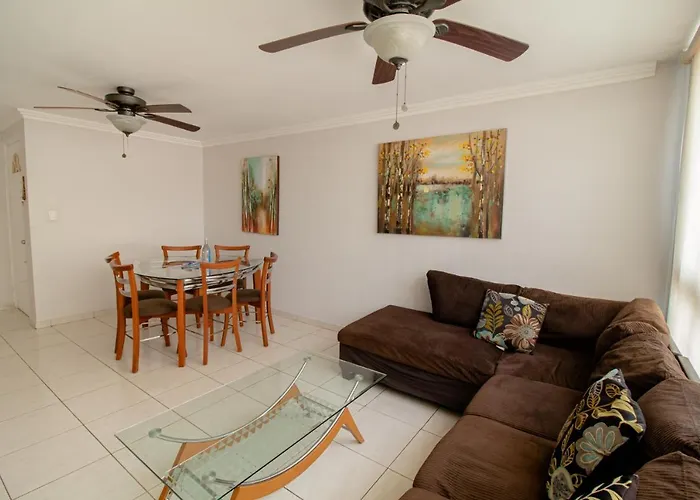 Apartamento acogedor bien ubicado en la ciudad de Panamá Apartamento admite animales
