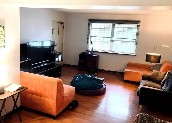 Airbnb Home - Private Room - Anfitrion: Andres Panamá che accetta animali