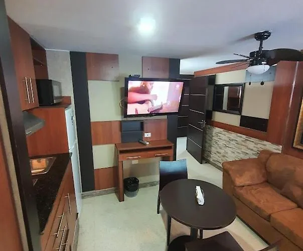 R.1103 Lindo estudio ejecutivo en área turística.