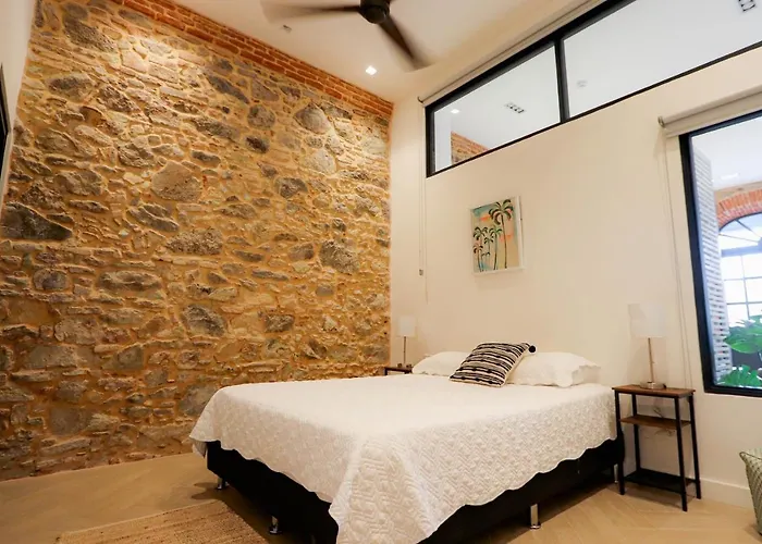 Pet friendly Casa Lefevre 2B - Apartamento 1Hab Con Balcon En Plaza Catedral Apartment Panama City
