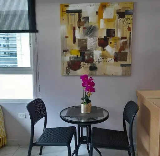 R.4-4 Lindo estudio ejecutivo en área turística.